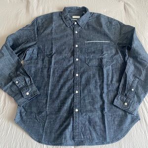 NWT! 7 for All Mankind Long Sleeve Chambray shirt!